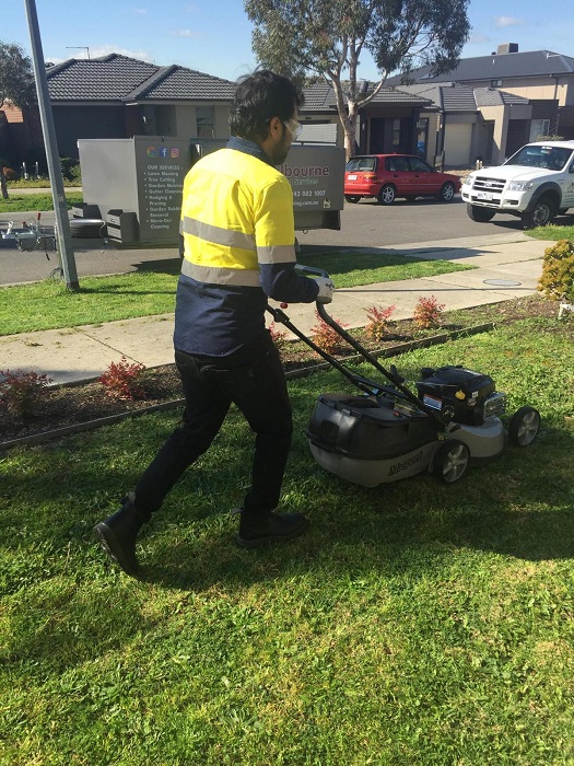 Lawn Mowing Service Lawn Mowing Services